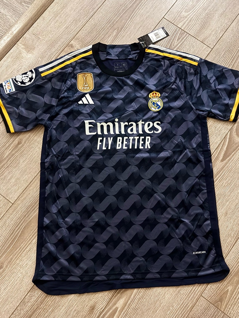 Real Madrid #7 Vini Jr. Soccer Jersey – New with Tags